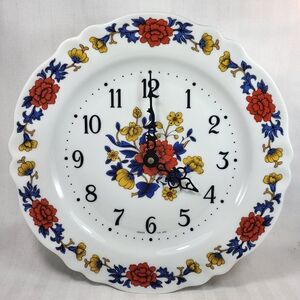 Le Trefle Plate Wall CLOCK Floral C Battery Operated Bulova Limoges France